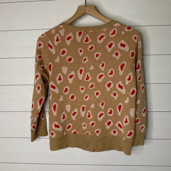 SOLD Banana Republic cream leopard print cardigan - Picture 8 of 8